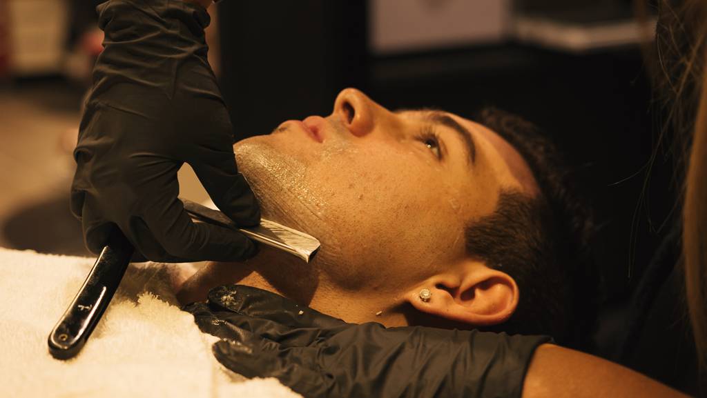 Barbers Broadbeach QLD Internet Find