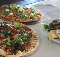 Albies Bar and Bistro - Internet Find