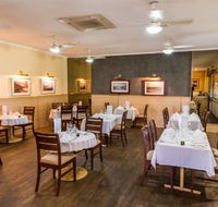 Sails Restaurant - Internet Find