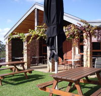 Singlefile Winery Restaurant - Internet Find