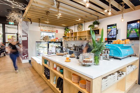 Cafe Merchant - Internet Find 0