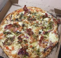Domino's Pizza Doubleview - Internet Find