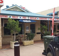 Lesueurs Gallery Cafe - Internet Find