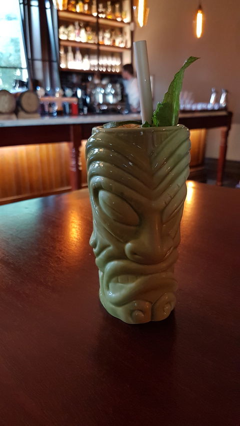 Arthur Waterhouse Lounge - Internet Find 1