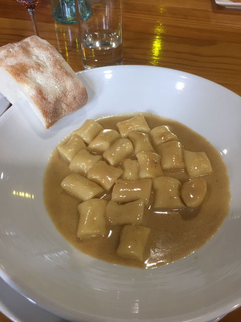 Miranda Restaurant @ Lou Miranda Estate - Internet Find 10