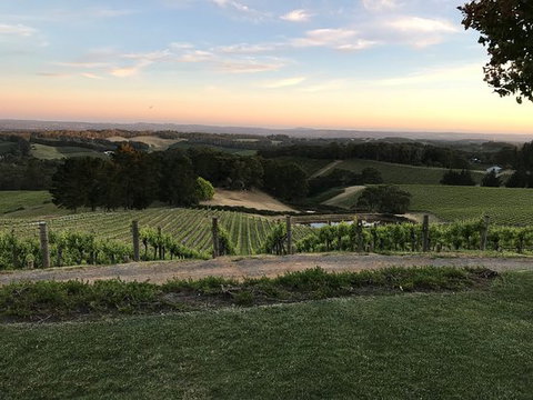 Pike And Joyce, Adelaide Hills - Internet Find 0