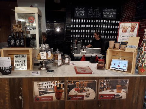 T Bar - Tea Salon - Internet Find 0