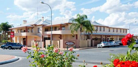Barmera Hotel - Internet Find 0