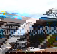 Beach Cafe - Internet Find