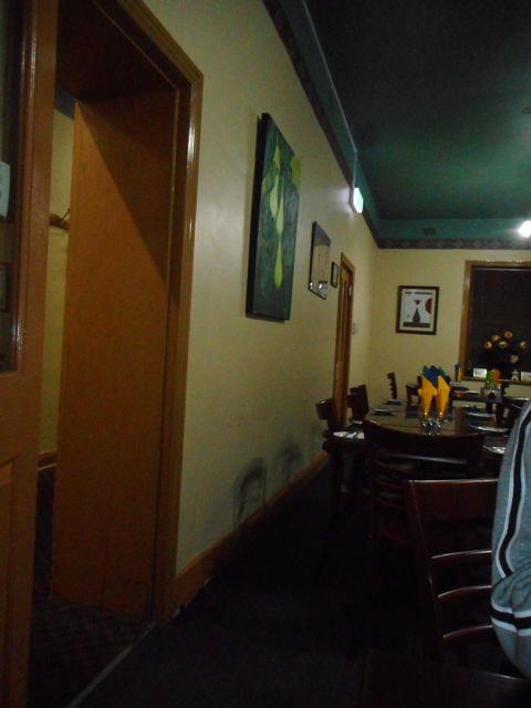 Commercial Hotel - Internet Find 8