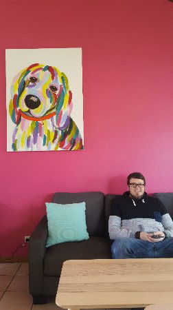 Fat Beagle Coffee Shop - Internet Find 0