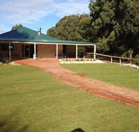 Hanson Bay Wildlife Sanctuary Cafe - Internet Find