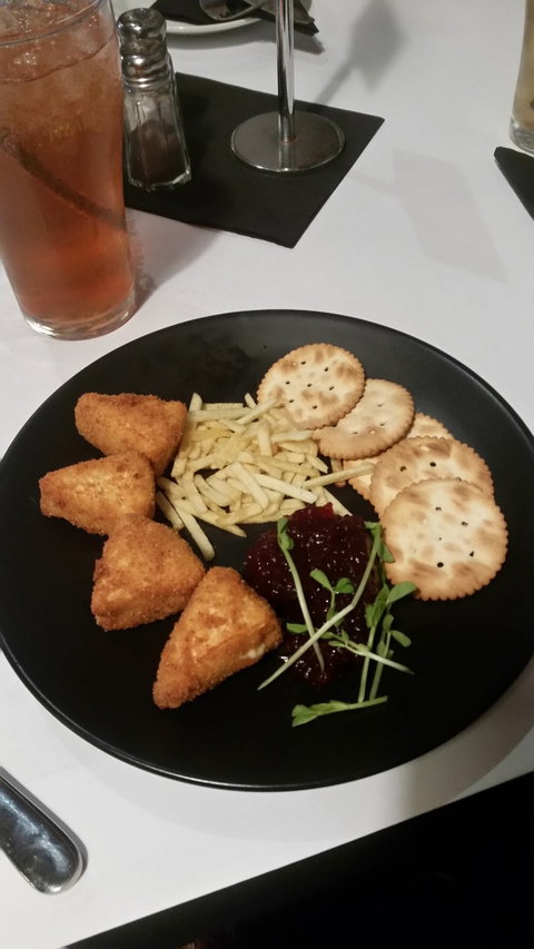 Maggi's Cafe Restaurant - Internet Find 2