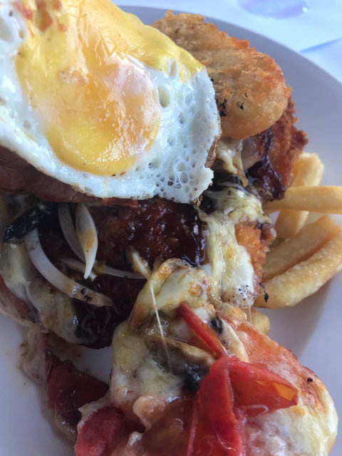 Rising Sun Hotel - Internet Find 2