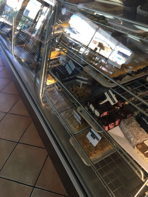 Roger's Deli - Internet Find 5