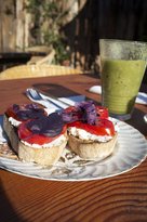 The Seasonal Garden Cafe - Internet Find 4