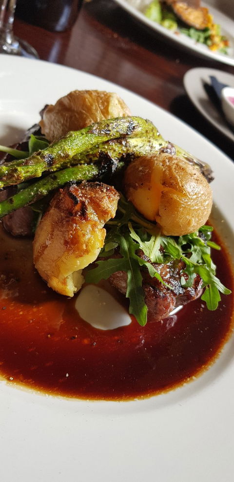 Wanera Wine Bar And Restaurant - Internet Find 8