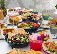 Comuna Cantina - Internet Find