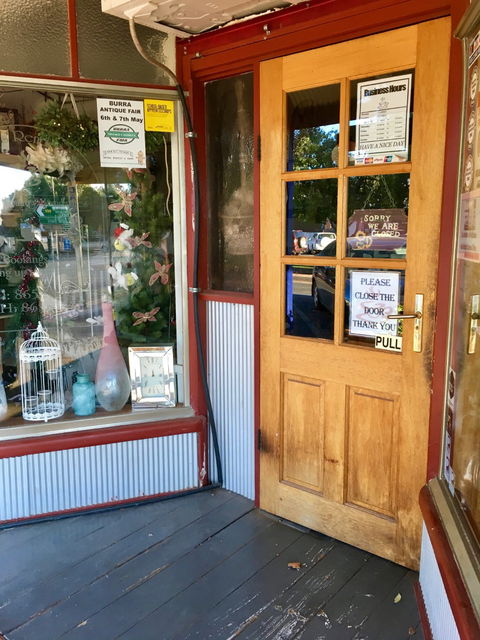 Maggie's Rendezvous - Internet Find 4