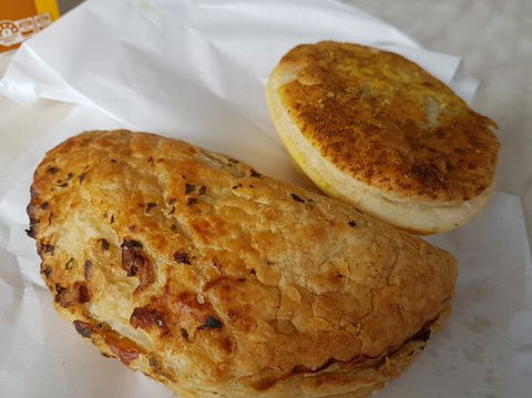 Two Wells Bakery - Internet Find 0
