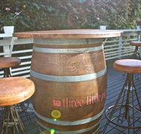 Three Little Pigs Bar Bistro - Internet Find