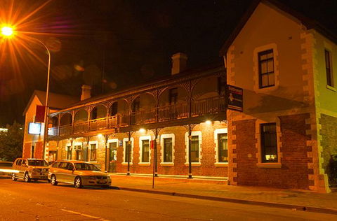 Belmore Hotel Scone - Internet Find 4
