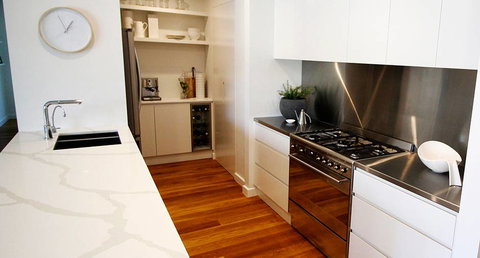 Beachside Kitchens - Internet Find 6