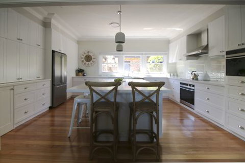 Beachside Kitchens - Internet Find 8