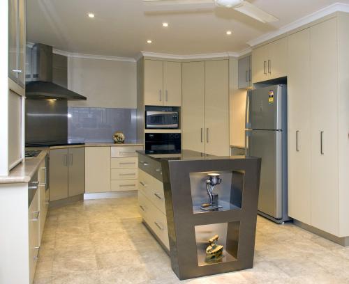Kitchens Renovations Equipment North Mackay QLD Internet Find