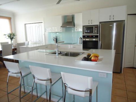Custom Kitchens By Design - Internet Find 1