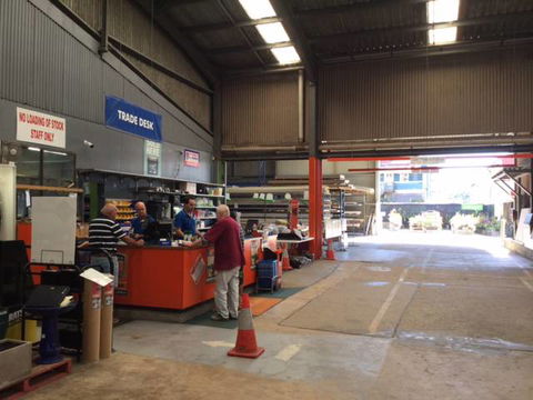 Macksville Mitre 10 - Internet Find 1