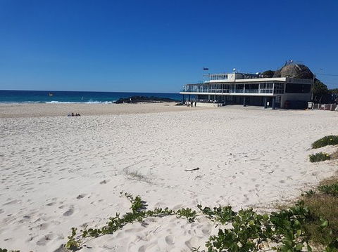 Currumbin Beach Vikings Restaurant - Internet Find 0