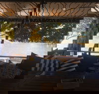 The Boatshed - Internet Find