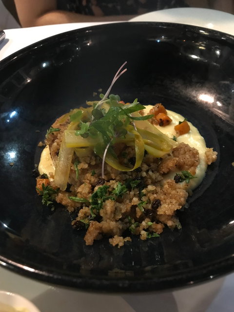 C'est Bon Restaurant Francais - Internet Find 3