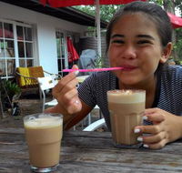Currumbin Valley Rock Pool Cafe - Internet Find