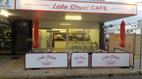 Lake Street Cafe - Internet Find 0