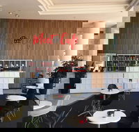 Meet and Cafe - Internet Find