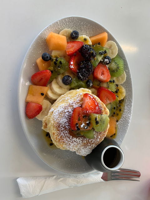Pete & Paulz Breaky Bar - Internet Find 1