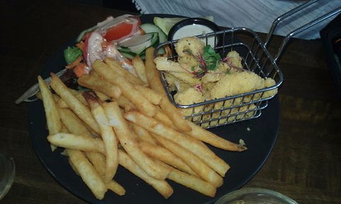 The Bungalow Hotel Gaming Food Bar - Internet Find 0