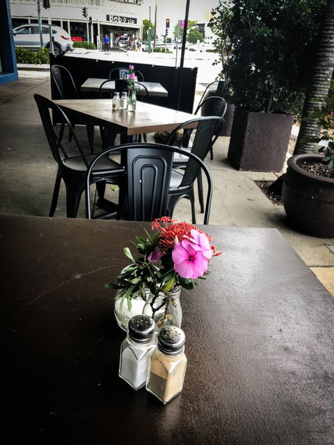 Tiny's Juice Bar Cafe - Internet Find 3