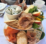 Kingfishers Cafe Restaurant - Internet Find