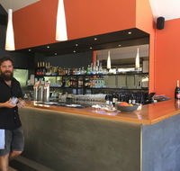 Noosa Oyster  Wine Bar - Internet Find