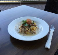 Riverside Bar and Restaurant - Internet Find