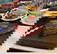 West Wing Bar  Grill