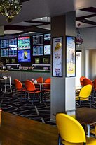 Central Hotel Bowen - Internet Find 1