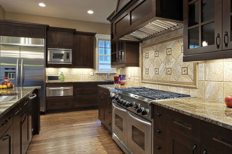 Paiano Custom Kitchens - Internet Find 2