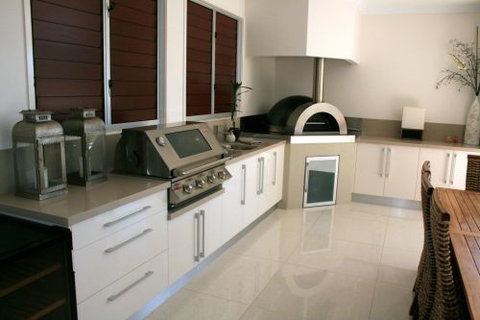 Custombuilt Furnishers - Internet Find 0