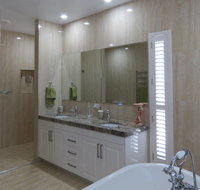 Bonaventura PhillipBuilder - Internet Find