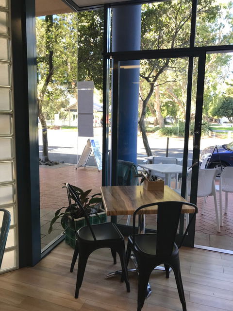 Picnic @ Mudjimba - Internet Find 6