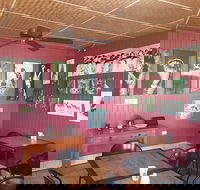 Vivia Cafe - Internet Find